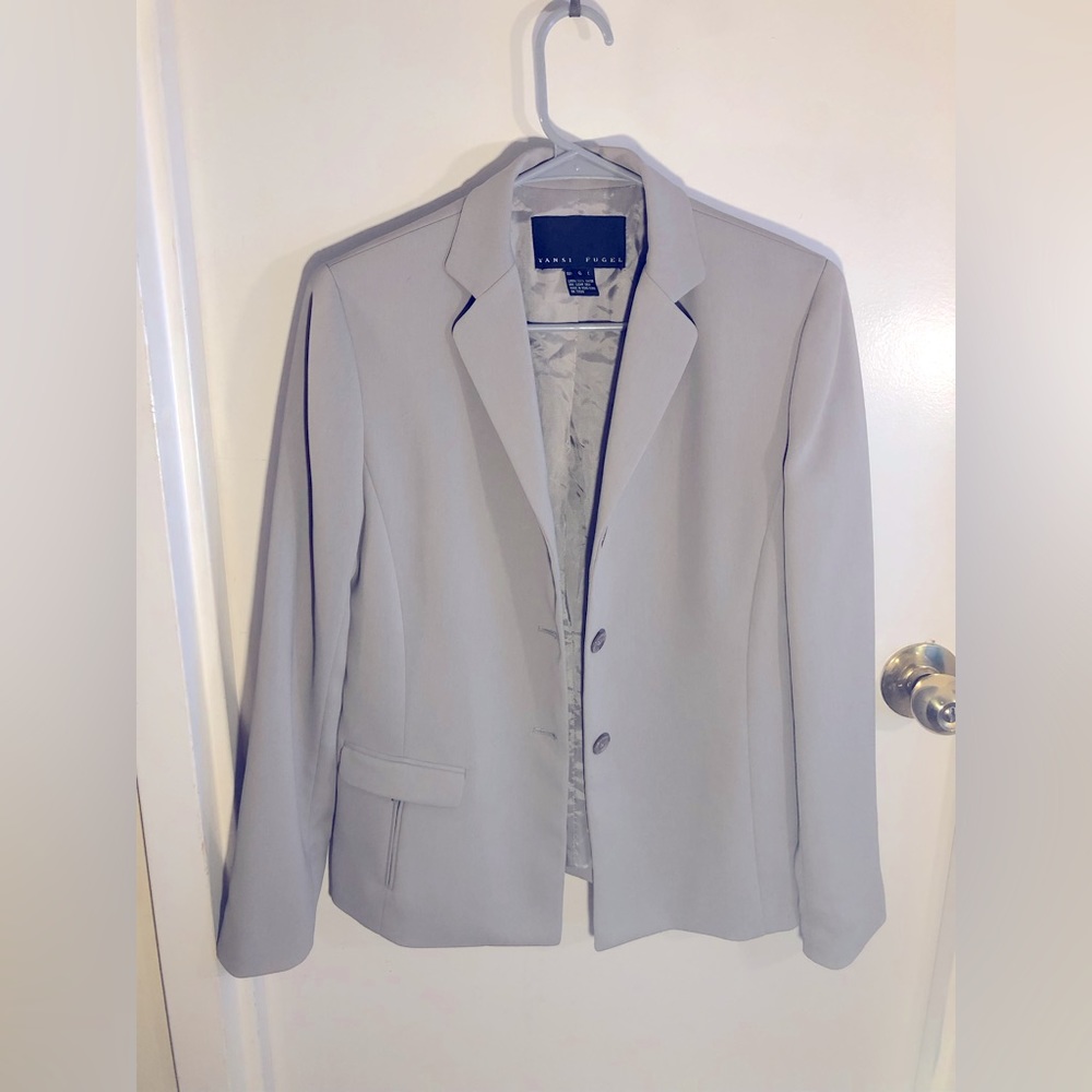 Yansi Fugel Blazer
